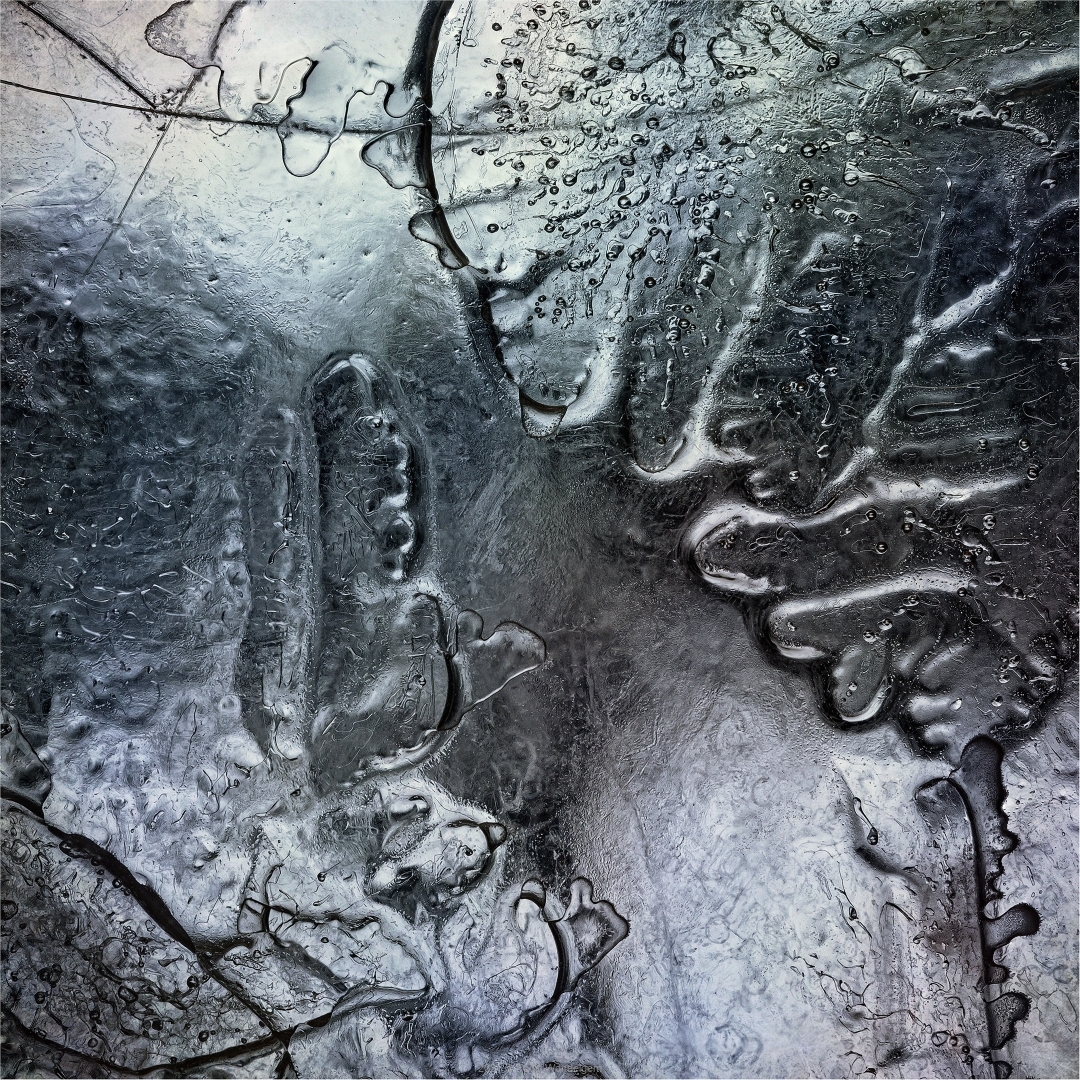 Cold as ice © Christa Martens